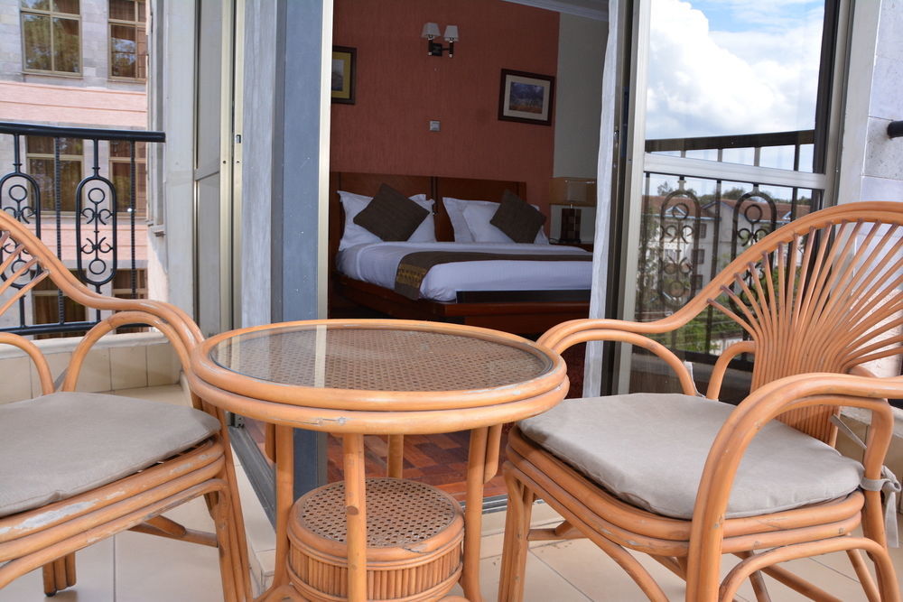 Gemsuites Serviced Apartments State House Nairobi Ngoại thất bức ảnh